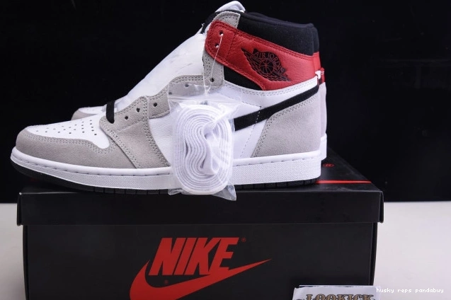 Cheap Husky Grey Jordan Air 1 OG Light 555088-126 High Smoke 0807